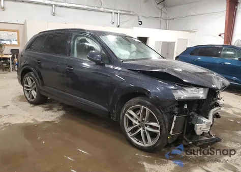 2018 Audi Q7 Prestige из США, поврежденный, VIN WA1VAAF71JD013793
